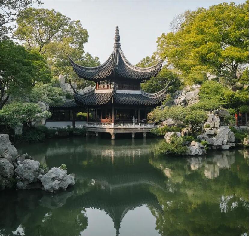 赤峰红山雨双航空航天有限公司